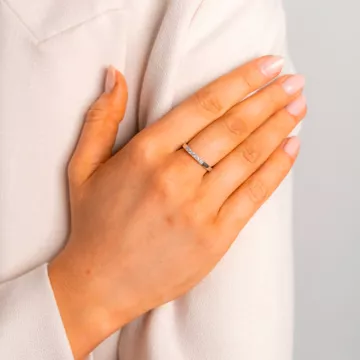 Mads Z Ring til Dame udført i Hvidguld i en flot Hvidguld farve