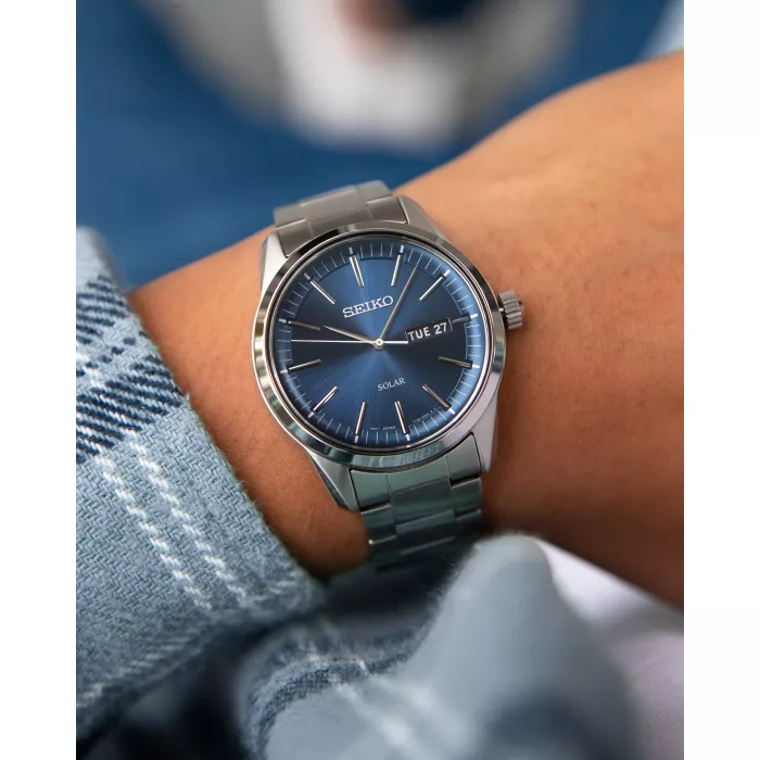 Seiko solar 40mm cheap