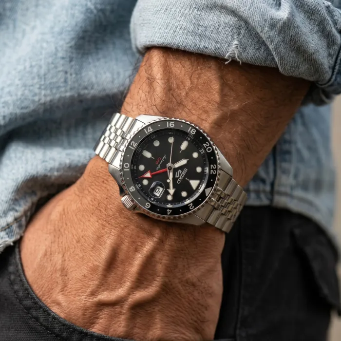 Seiko 5 Sports Automatic GMT SSK001K1 - Ditur