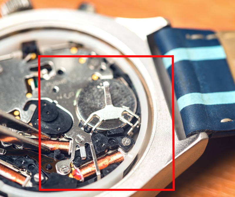 Bild av var batteriet är placerat i klockan