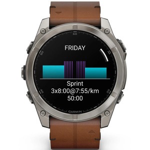 Billede der viser skærmen på et Garmin Fenix 8 ur