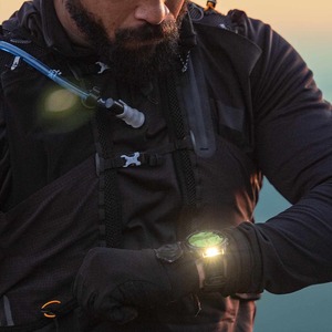 Billede af et Garmin smartwatch fra Fenix 8 serien