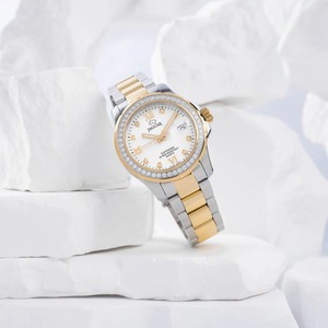 Jaguar Lady Diver ur